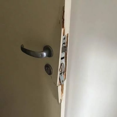 porta arrombada em mogi